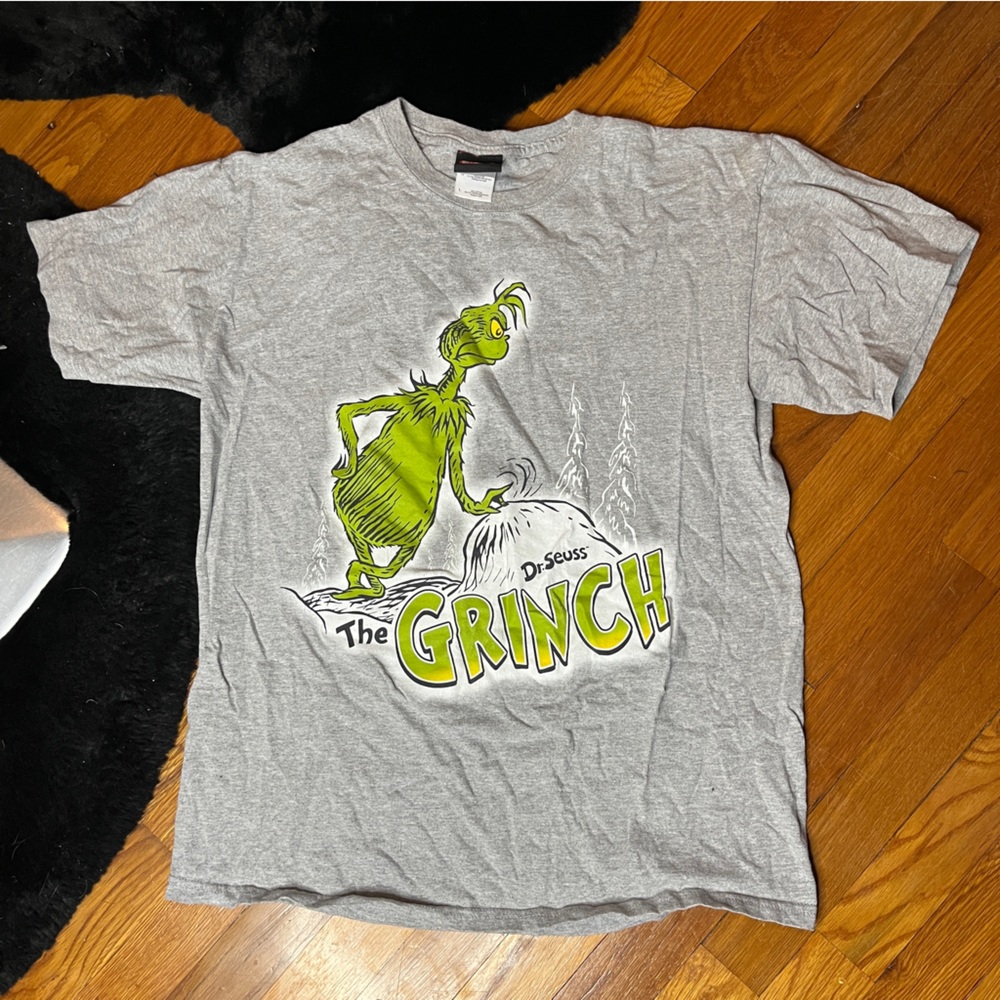 Dr Seuss The Grinch Gray Tee Shirt Size Large